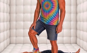 Hippie victory pose