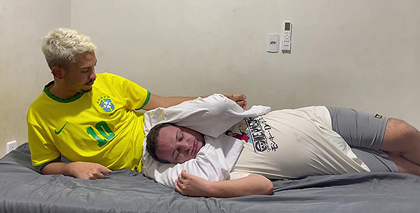 CH TRIANGULE DOMINATION