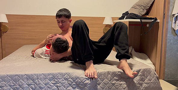 NEW MASTER CHOKE DOM HOT