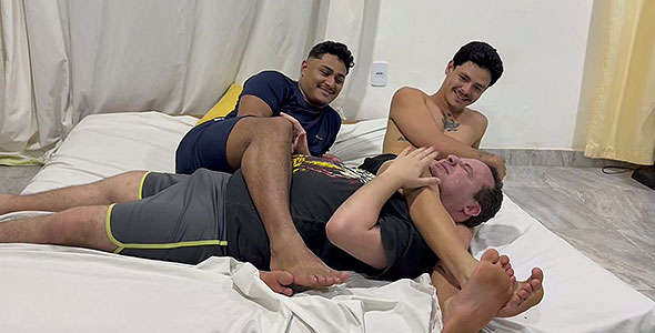 MASTER P AND DANIEL DOUBLE LEG DOM