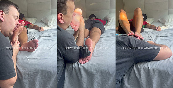 Arab Master gets his sweaty socks and feet worshipped after gym