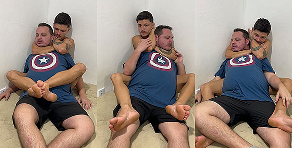 MASTER P HARD CHOKE AND BODYSCISSORS