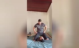 GYM MASTER FACE SIT CRUSH