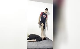 MASTER E FULL WEIGHT TRAMPLE WITH FOOT SLAPS